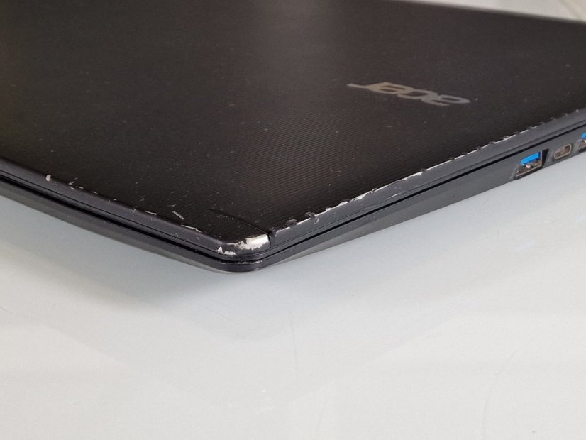 Herní notebook Acer Aspire V15 - ZÁRUKA 12M | 15,6" Full HD | Intel Core i5-6700HQ | GTX 960M 4GB | 20 GB | 500 SSD + 500 HDD | WIN11