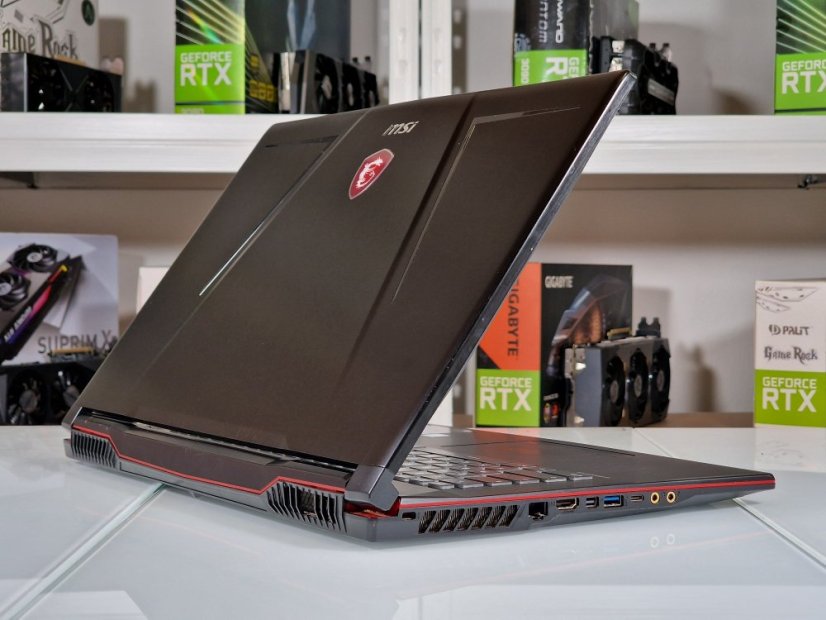 Herní notebook MSI GP73 Leopard • ZÁRUKA 12M • 17,3" 120Hz • Intel Core i7-8750H • GTX 1060 6GB • 16 GB • 256 SSD+1TB HDD • WIN11