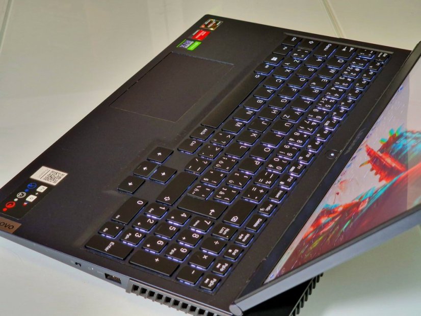 Herní notebook Lenovo Legion 5 - ZÁRUKA 12M | 15,6" 165 Hz | AMD Ryzen 5600H | RTX 3060 6GB | 16GB |  1000GB SSD