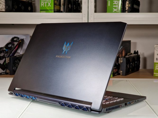 Poleasingowy laptop gamingowy Acer Predator Triton 500 - GWARANCJA 12M | 15,6" 144 Hz | Intel Core i7-9750H | RTX 2080 8 GB | 16 GB | 1000 SSD | WIN11