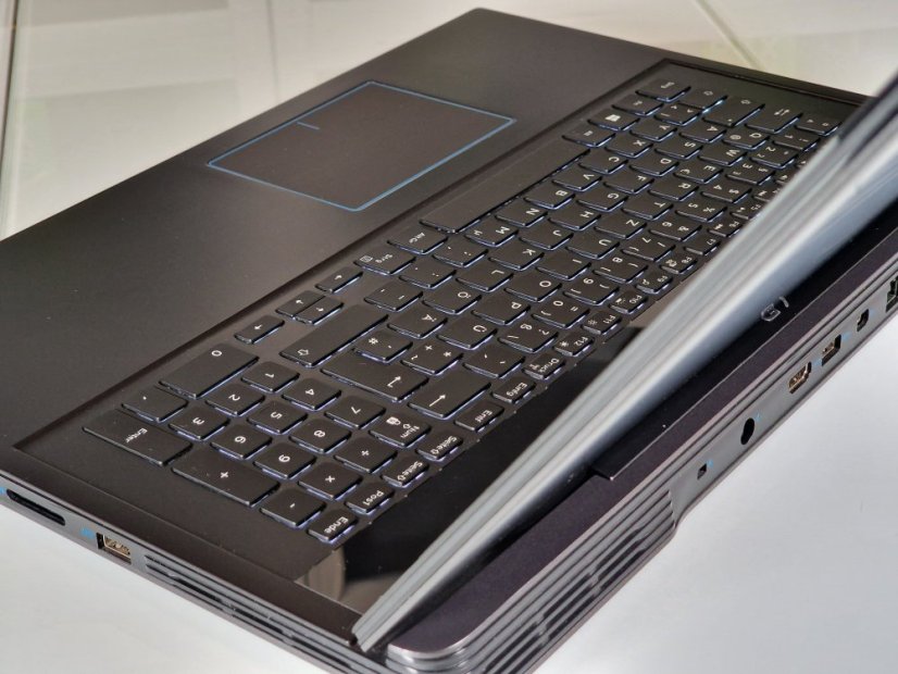 Gaming-Laptop Dell G7 Gaming Gebraucht - GARANTIE 12M | 17,3" FullHD | Intel Core i7-9750H | 16GB | RTX 2060 6GB | 512 SSD | WIN11