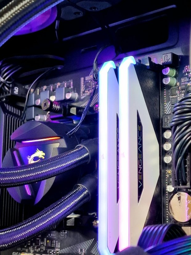 Gaming PC compraider CONFIG Gebraucht - GARANTIE 24M | AMD Ryzen 7 5700 + WATER COOLING | AMD Radeon RX 7900 16GB | 32 GB | 1000 SSD | WIN11