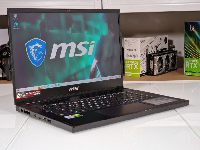 Gaming Laptop MSI GS66 Stealth - GARANTIE 12M | 15,6" 300Hz | Intel Core i7-10870H | 32GB | RTX 3070 8GB | 1 TB SSD | WIN11