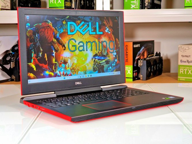 Herní notebook DELL G5 Gaming15 - ZÁRUKA 12M | 15,6" FullHD | Intel Core i7-8750H | GTX 1050Ti | 16 GB | 256 SSD + 1 TB | WIN11