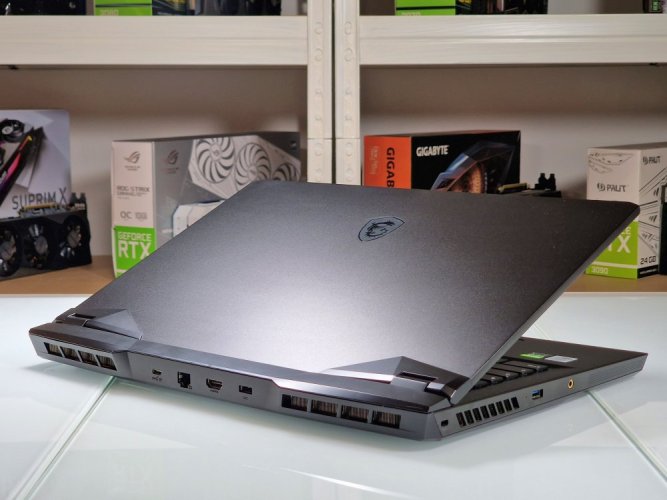 Gaming Notebook MSI GP76 Leopard - GARANTIE 12M | 17,3" 144Hz | Intel Core i7-10750H | RTX 3070 8GB | 16 GB | 512SSD | WIN11