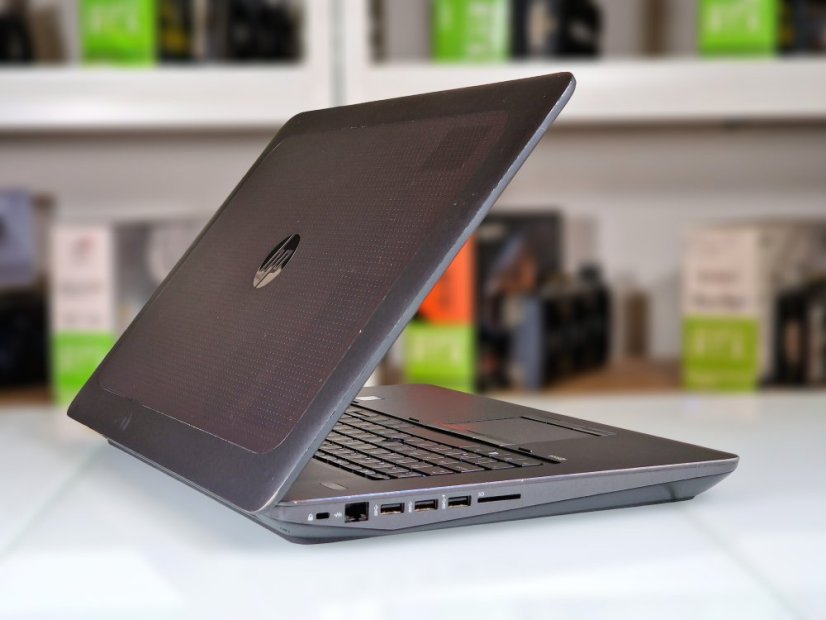 Laptop HP ZBook 17 G3 • GARANTIE 12M • 17,3 FHD • Intel Core i7-6700HQ • NVIDIA Quadro M3000CM 4GB • 16 GB • 256 SSD • WIN11