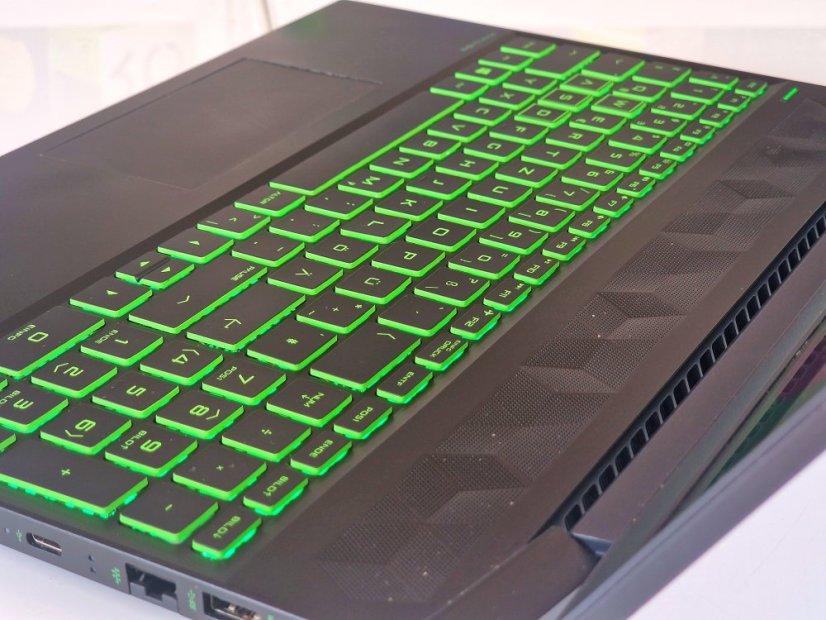 Gaming Laptop HP Pavilion Gaming 15 Gebraucht - GARANTIE 12M | 15,6" 144Hz | AMD Ryzen 4800H | GTX 1660Ti 6GB | 16 GB | 512 SSD  | WIN11