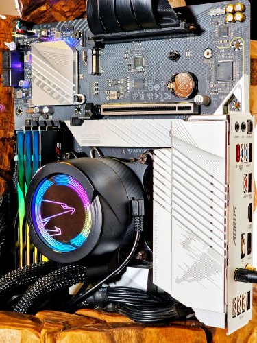 Gaming PC ART Tower - GARANTIE 24M | Intel Core i9-13900 | RTX 3090 24 GB | 64 GB DDR5 | 2000 SSD | Soundbar Dell