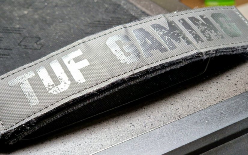 Gaming PC HELLFIRE • GARANTIE 24M • AMD Ryzen 7 7800X3D • RTX 5070 Ti 16GB • 32GB DDR5 • 1000 SSD • WIN11