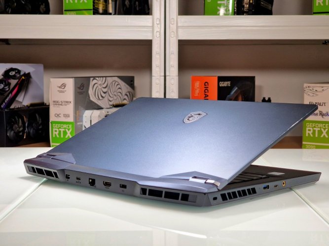 Używany laptop do gier MSI Raider GE66 - GWARANCJA 12M | 15,6" 240 Hz | i7-10870H | RTX 3060 | 32 GB | 1000 SSD | WIN11