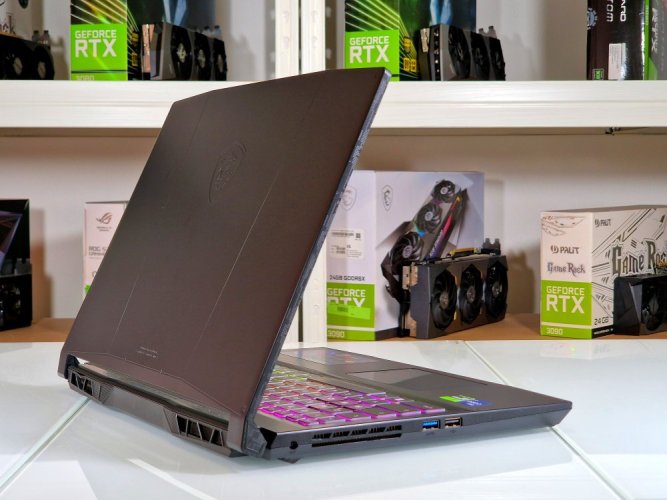 Herní notebook MSI KATANA 15 B12VGK - ZÁRUKA 24M | 15,6" 144 Hz | Intel Core i7-12650H | RTX 4070 8GB | 16GB DDR5 | 512 SSD | WIN11