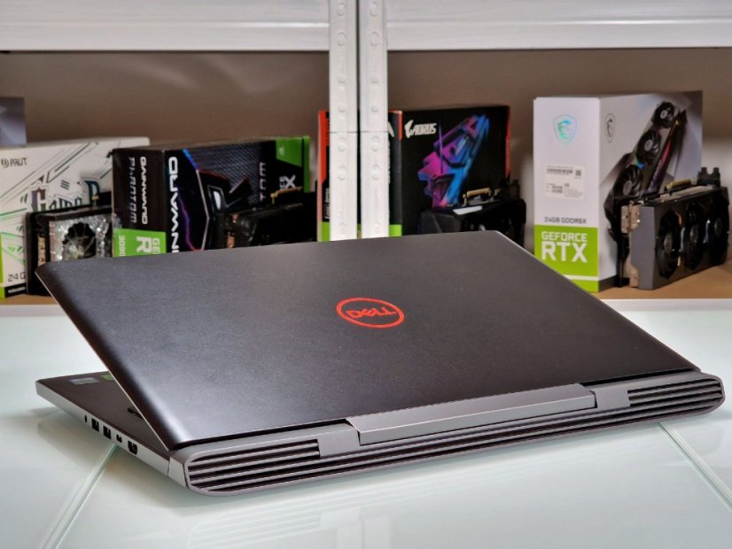 Herní notebook DELL G5 Gaming15 - ZÁRUKA 12M | 15,6" 4K | Intel Core i7-8750H | GTX 1060 6 GB | 16 GB | 256 SSD + 1 TB