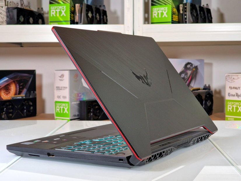 Herní notebook ASUS TuF Gaming F15 - ZÁRUKA 12M |15,6" 144Hz | Intel Core i5-10300H | UHD Graphics | 16GB | 512 SSD | WIN11