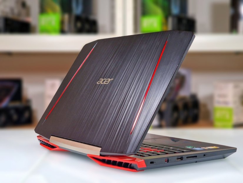 Herný notebook Acer Aspire VX • ZÁRUKA 12M • 15,6 FHD • Intel Core i7-7700HQ • GTX 1050 Ti 4GB • 16 GB • 256 SSD+1 TB HDD • WIN11
