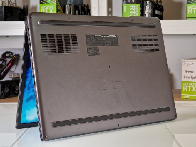 Herní notebook Dell G7 Gaming - ZÁRUKA 12M | 17,3" FullHD | Intel Core i7-8750H | 16GB | RTX 2060 6GB | 256 SSD+ 1TB HDD | WIN11