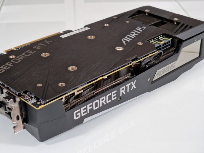 Grafikkarte gebraucht GIGABYTE AORUS NVIDIA GeForce RTX 3070 EXTREME 8 GB - GARANTIE 12M