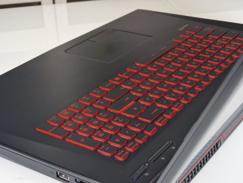 Gaming Laptop MSI GL72 Refurbished - GARANTIE 12M | 17,3" FullHD | Intel Core i7-7700HQ | GTX 1050 Ti | 16 GB | 512 SSD + 1TB HDD | WIN11