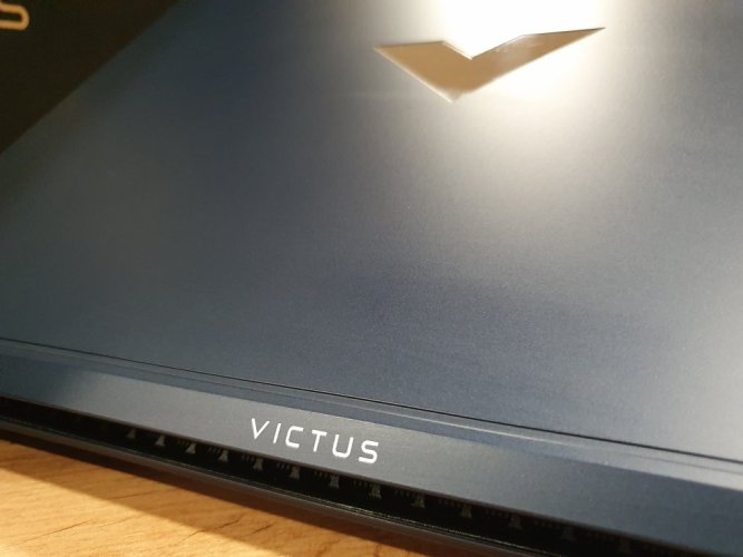 Zánovní herní notebook HP Victus 16 - Záruka 21M | 16,1" 144Hz | i5-12500H | 16GB | RTX 3060 | 512 SSD