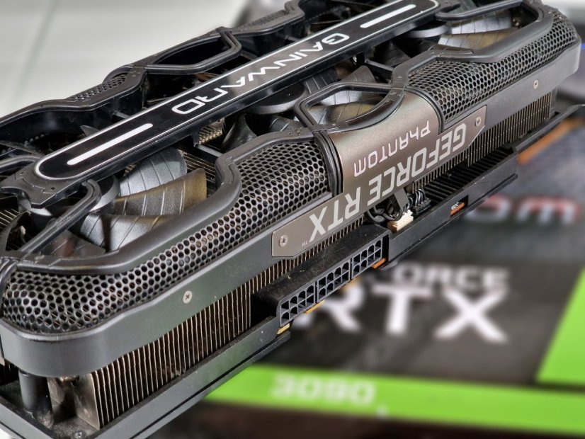 Grafikkarte GAINWARD GeForce RTX 3090 Phantom 24GB • GARANTIE 12M