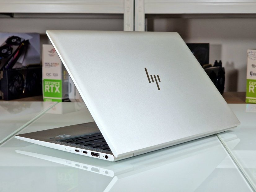 PC Portable HP EliteBook 840 G7- GARANTIE 12M | 14" Full HD | Intel Core i7-10610U | Intel UHD Graphics 620 | 12 GO DDR4 | 256 SSD | WIN11 Pro