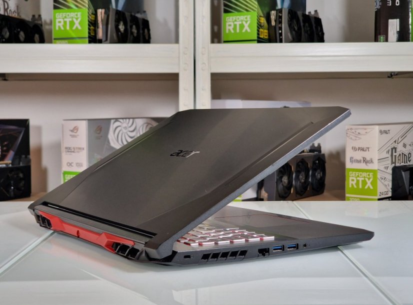 Gaming Notebook Acer Nitro 5 Gebraucht - GARANTIE 12M | 17,3" 120Hz | Intel Core i7-10750H | RTX 2060 6GB | 16GB | 1000 SSD | WIN11