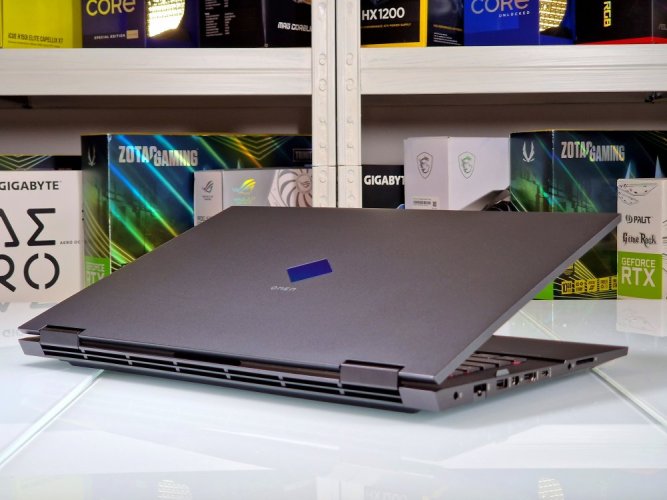 Laptop do gier HP Omen 16 - GWARANCJA 12M | 16,1" 144 Hz | AMD Ryzen 7 5800H | AMD RX 6600 8 GB | 16 GB | 512 SSD | WIN11