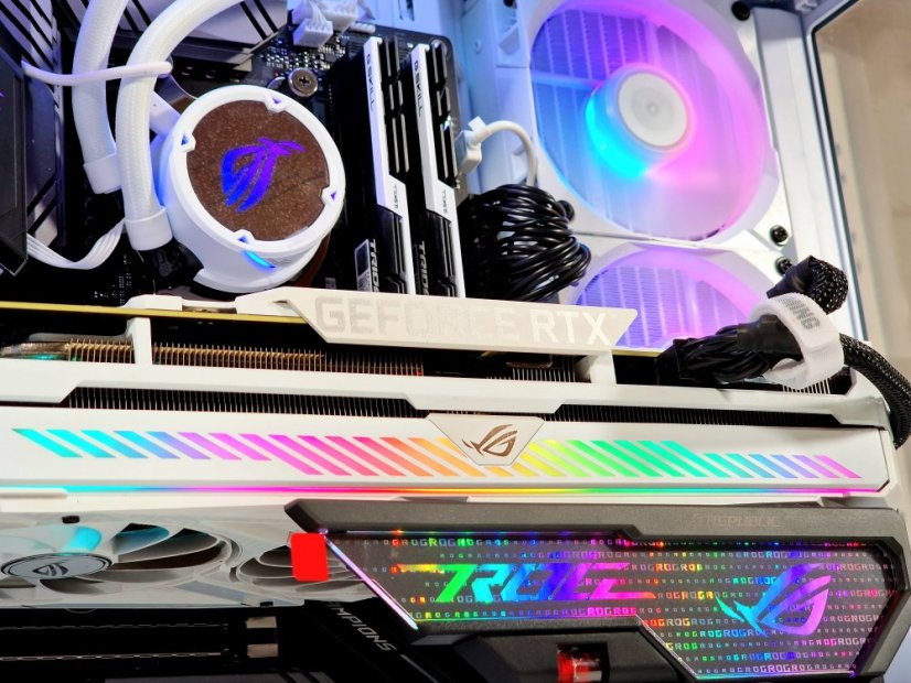 Gaming PC compraider gebraucht - GARANTIE 12M | AMD Ryzen 9 + ASUS ROG STRIX | RTX 3070 8GB ASUS ROG STRIX WHITE | 32GB | 2TB SSD