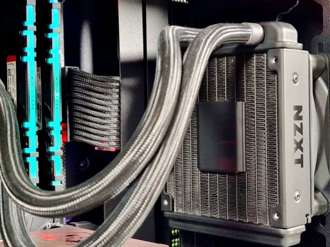 Herní PC sestava compraider - ZÁRUKA 12M | Intel Core i5-9400F | GTX 1660Ti 6GB | 16 GB | 256 SSD + 4 TB HDD