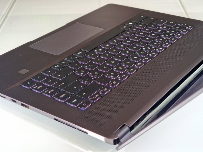 Herný notebook MSI Creator Z16 - ZÁRUKA 12M | 16" QHD 120Hz | Intel Core i7-11800H | RTX 3060 6GB | 16 GB | 512 SSD | WIN11