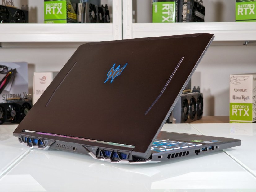 PC Portable Gamer Acer Predator Helios 300 • GARANTIE 12M • ZÁRUKA 12M • 15,6 144Hz • Intel Core i7- 10870H • RTX 3060 6GB • 32 GB • 1TB SSD