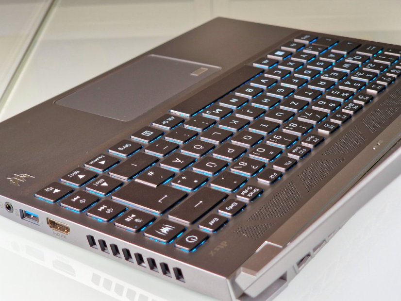 Gaming Laptop Acer Predator Triton 300 SE • GARANTIE 12M • 14 WQXGA OLED • Intel Core i7-12700H • RTX 3060 6GB • 16 GB • 512 SSD • WIN11