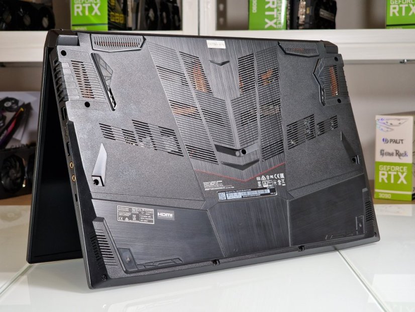 Gaming Laptop MSI GF75 Thin Refurbished -GARANTIE 12M | 17,3" Full HD | i5-10300H | GTX 1650 4GB | 16GB | 512 SSD | WIN11