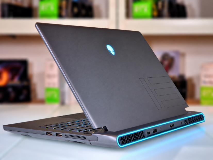 PC Portable Gamer Dell Alienware M15 R2 • GARANTIE 12M • 15,6 144Hz • i7-9750H • RTX 2080 8GB • 16GB • 512 SSD • WIN11