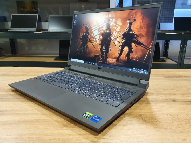 Herní notebook Dell G5 15 Gaming- - 15,6" 120Hz | Intel Core i7-11800H | 16GB | RTX 3060 | 512 SSD