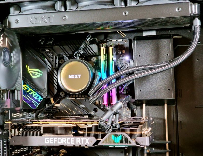 Gaming PC ASUS ROG Strix Helios Gebraucht - GARANTIE 12M | Intel Core i9-10900K+NZXT | RTX 3090 24GB | 32GB | 2TB SSD+1TB HDD