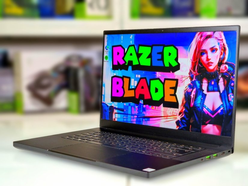 Herní notebook Razer Blade 15 • ZÁRUKA 12M • 15,6 300Hz • Intel Core i7-10875H • 16GB • RTX 2070 8GB • 512 SSD • WIN11