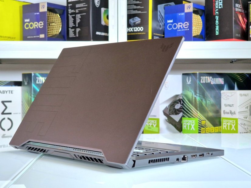 Laptop do gier ASUS TuF Dash 15 – GWARANCJA 12M | 15,6" 144Hz | Intel Core i7-11370H | RTX 3070 8GB | 16GB | 512 SSD | WIN11