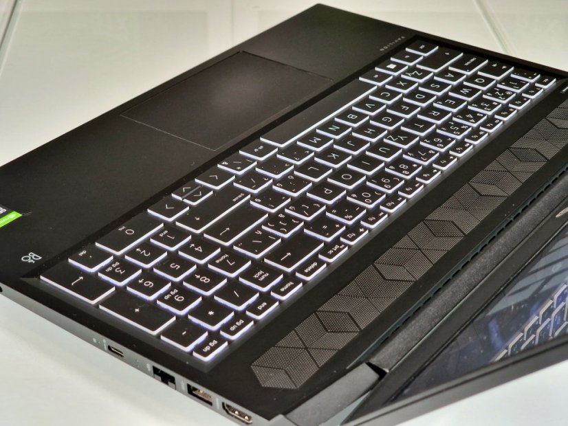 Gaming-Laptop HP Pavilion Gaming 16 Gebraucht - GARANTIE 12M | 16,1" FullHD | Intel Core i5-10300H | RTX 2060 6GB | 16 GB | 1000 SSD | WIN11