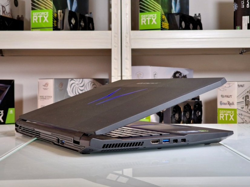Gaming Laptop MEDION ERAZER X7843 Gebraucht - GARANTIE 12M | 17,3" Full HD | Intel Core i7-6700HQ | 16GB | GTX 980 | 128 SSD + 1 TB HDD | WIN11