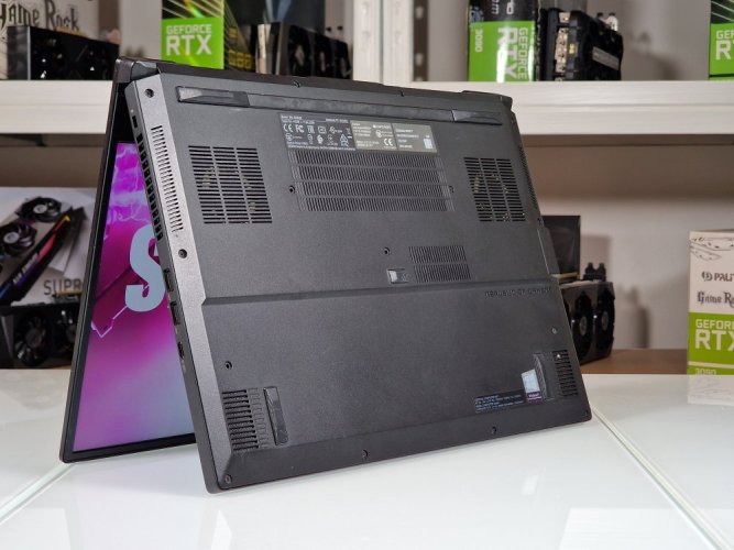 Herní notebook ASUS Zephyrus  | ZÁRUKA 12M | 15,6" 144Hz FullHD | Intel Core i7-9750H | GTX 1660Ti 6GB | 16GB RAM | 512 SSD | WIN11