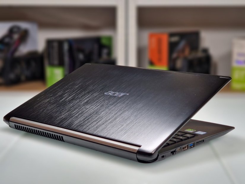 Herní notebook Acer Aspire 7 • ZÁRUKA 12M • 15,6 FHD • AMD Ryzen 3550H • GTX 1650 Ti 4GB • 12 GB • 240 SSD • WIN11