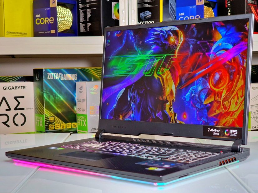 Gaming Laptop ASUS ROG Strix SCAR III G17 Gebraucht - GARANTIE 12M  | 17,3" 144 Hz | Intel Core i7-9750H | RTX 2070 8 GB | 16GB | 512 SSD +1TB | WIN11