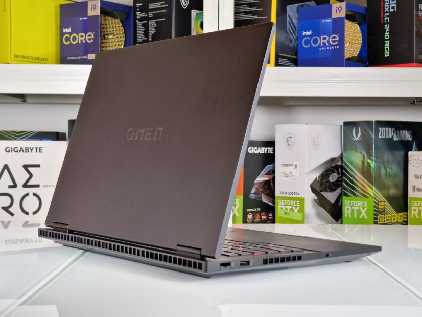 Gaming Laptop HP Omen 16 Gebraucht - GARANTIE 12M | 16,1" 144Hz | Intel Core i5-13420H Raptor Lake | RTX 4050 6GB | 16GB DDR5 | 512 SSD | WIN11