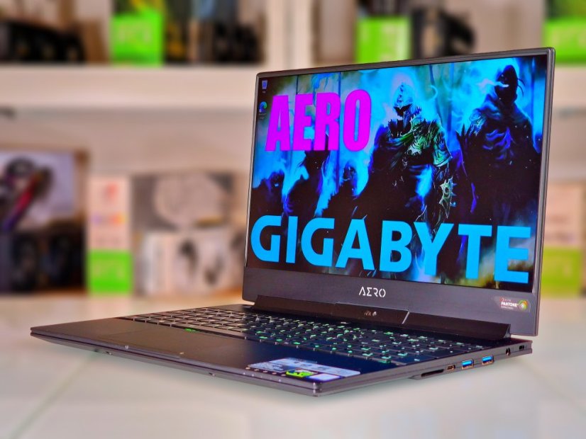 Herní notebook GIGABYTE AERO 15 • ZÁRUKA 12M • 15,6 240Hz • Intel Core i7-9750H • 32 GB • RTX 2080 8GB • 1000 SSD • WIN11