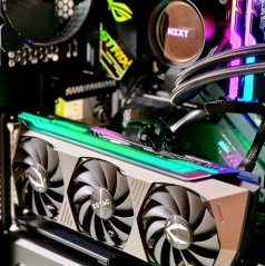 Grafikkarte ZOTAC GAMING GeForce RTX 3080 AMP HOLOBLACK 10GB Gebraucht - GARANTIE 12M