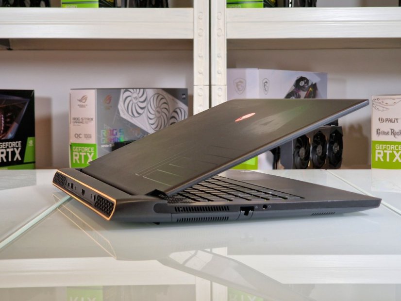 Gaming Laptop Dell Alienware M15 Gebraucht - GARANTIE 12M | 15,6" 165Hz | AMD Ryzen 7 5800H | RTX 3060 6GB | 16GB | 512 SSD | WIN11