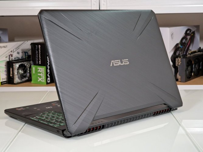 Herní notebook ASUS TUF Gaming - ZÁRUKA 12M | AMD Ryzen 5 | GTX 1050 | 20 GB | 256 SSD + 1TB HDD