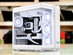 Gaming PC LIGHTING • GARANTIE 24M • AMD Ryzen 5 7500X3D • RTX 5060 Ti 16GB • 32GB DDR5 • 1000 SSD • WIN11