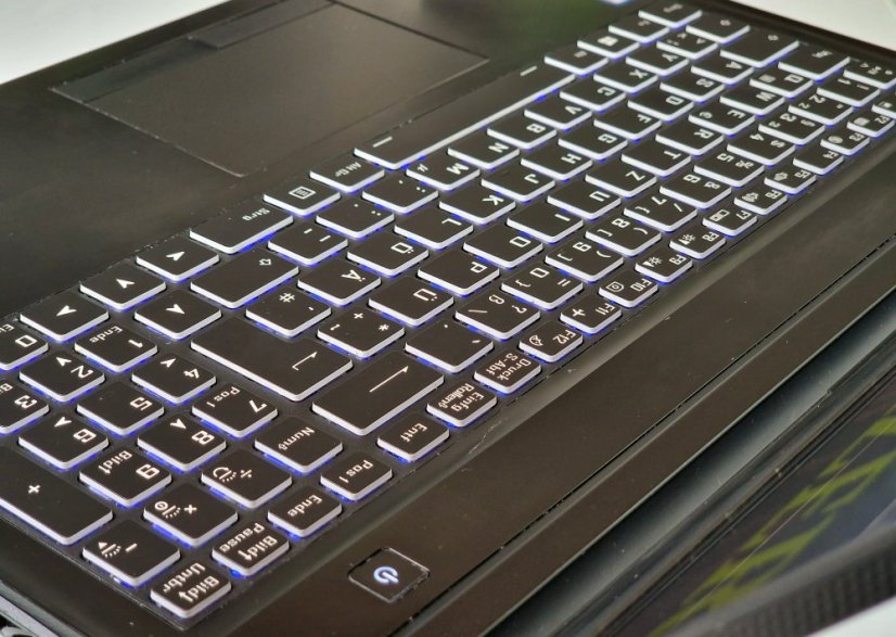 PC Portable Gaming MEDION ERAZER - GARANTIE 12M | 15,6" Full HD | Intel Core i5-9300H | 16GB | GTX 1660 Ti 6Go | 512 SSD | WIN11