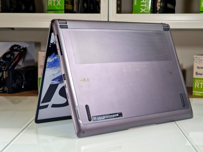 Herný notebook MSI Creator Z16 - ZÁRUKA 12M | 16" QHD 120Hz | Intel Core i7-11800H | RTX 3060 6GB | 16 GB | 512 SSD | WIN11